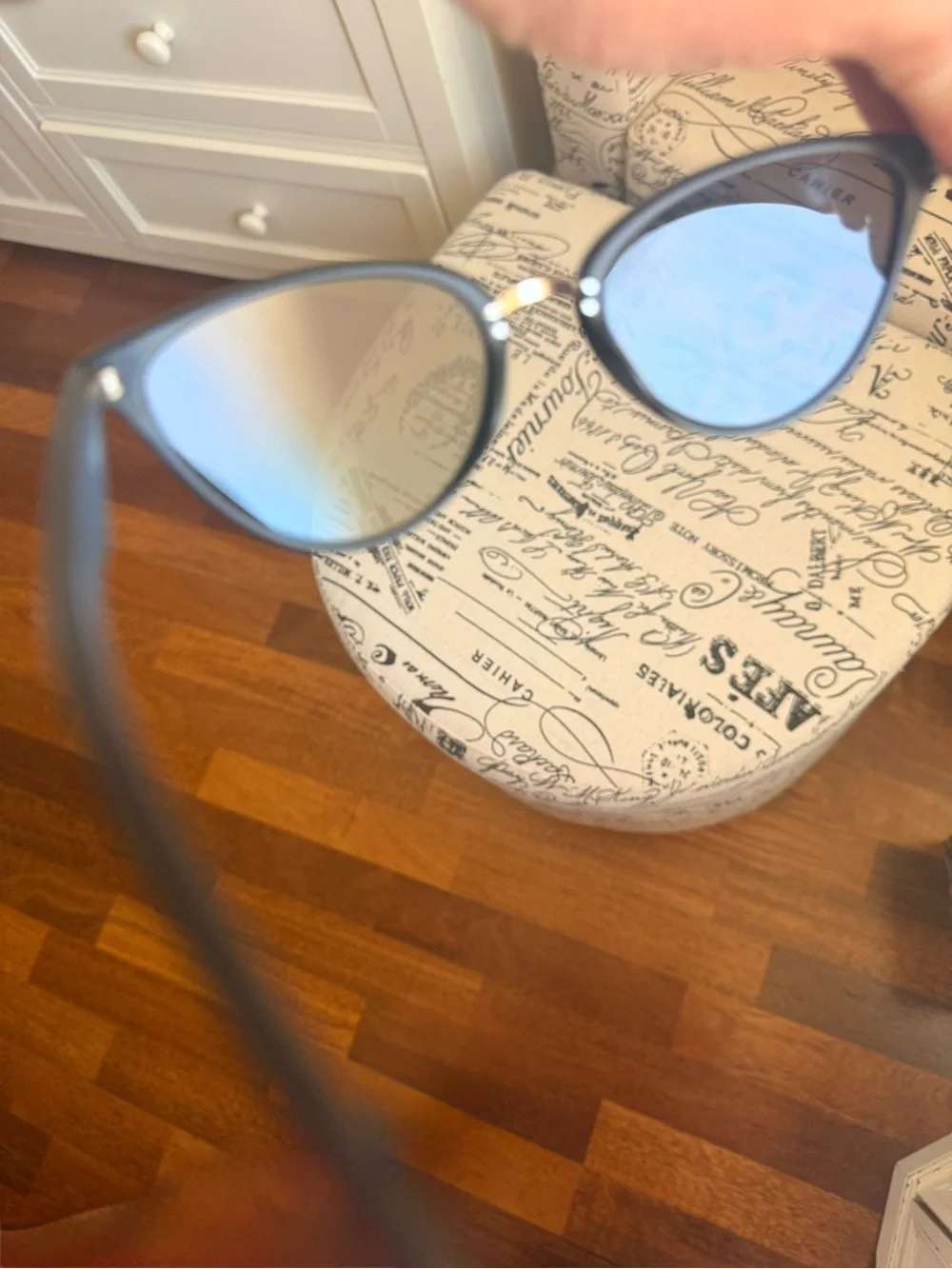 Quay Australia Black Round Sunglasses